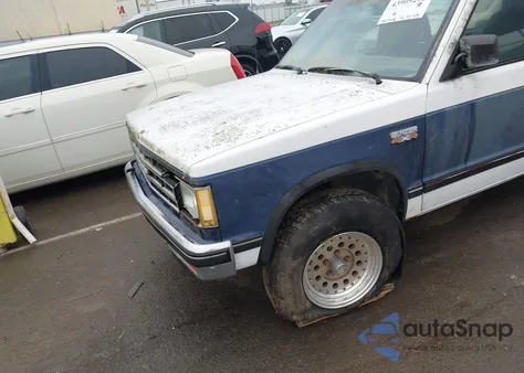 1985 Chevrolet Blazer S10 from USA, damaged, VIN 1G8CT18B2F8179646